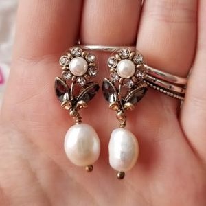 Giuliana + Madison | Pearl Flower Dangle Earrings